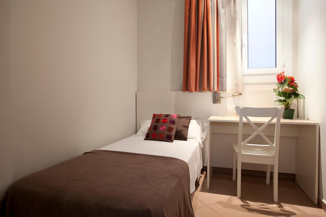 Apartment Bcngotic 33 *